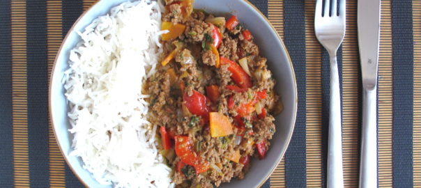 “בולונז” קארי אדום