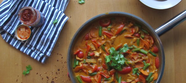 קארי בוטנים תאילנדי